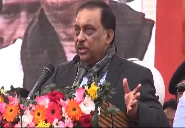 বাংলাদেশের মানুষ ধর্মভীরু, ধর্মান্ধ নয়: স্বরাষ্ট্রমন্ত্রী