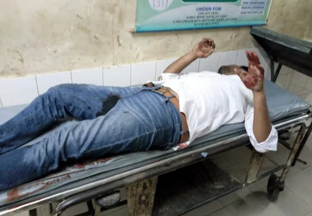 মহসিন কলেজে ছাত্রলীগের দুগ্রুপের সংঘর্ষ