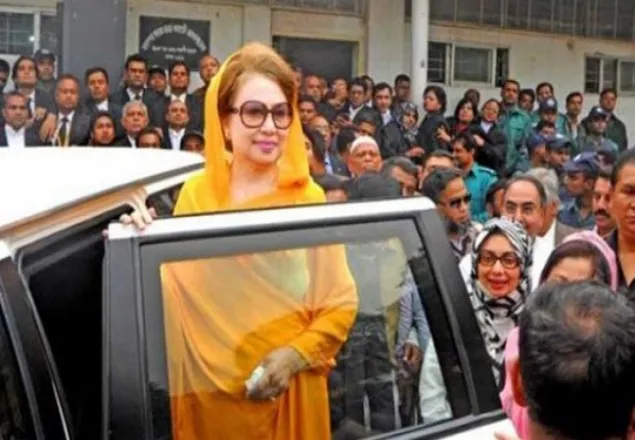 আদাল‌তে খা‌লেদা জিয়া, যুক্তিতর্ক চলছে