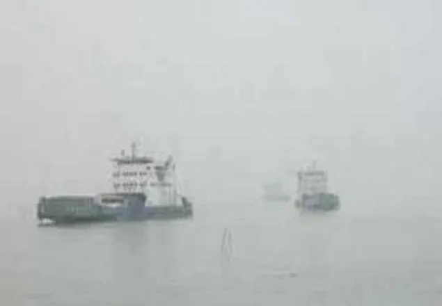 কুয়াশায় ফেরি চলাচল আপাতত বন্ধ