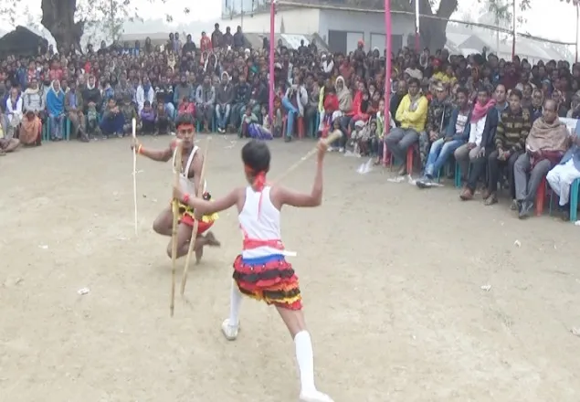 ঝিনাইদহে গ্রাম-বাংলার ঐতিহ্যবাহী লাঠিখেলা অনুষ্ঠিত