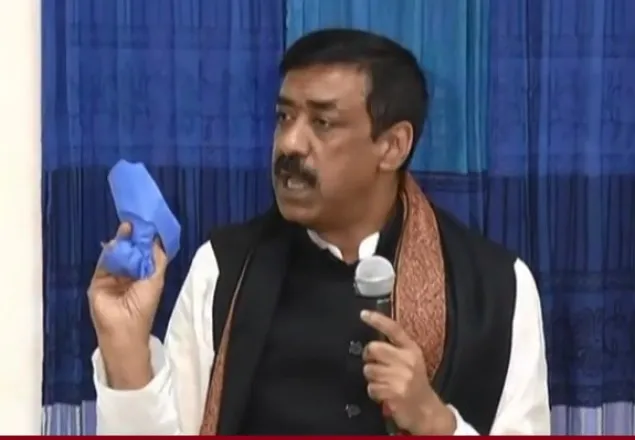 ‘এটা শামীম ওসমান ভার্সাস আইভীর ঝগড়া না’ 