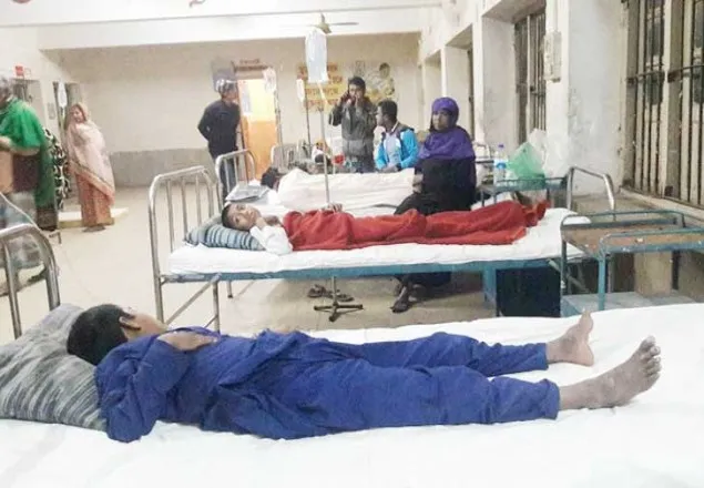 কুমিল্লায় খাবার খেয়ে ৩১ মাদ্রাসাছাত্র অসুস্থ