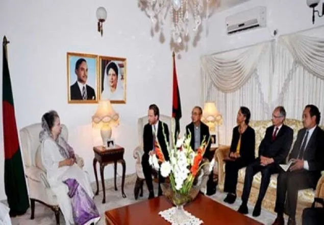বিদেশি কূটনীতিকদের সঙ্গে বসছে বিএনপি