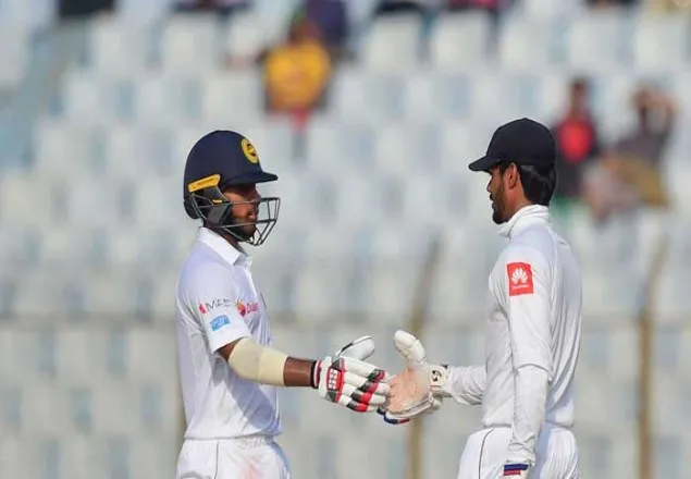 দিনের শেষটা নিজেদের করে নিল শ্রীলঙ্কা