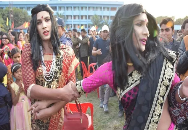 রাজধানীতে আতঙ্কের অপর নাম ‘হিজড়া’