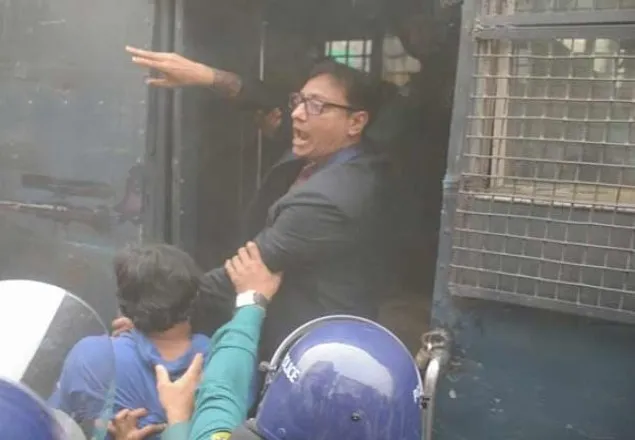 চট্টগ্রাম মহানগর বিএনপির সভাপতিসহ আটক ১৫ 