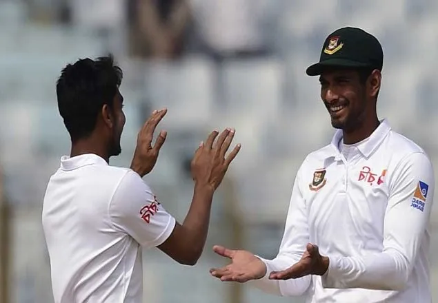 চান্দিমালকে ফেরালেন মিরাজ, শ্রীলঙ্কার পঞ্চম উইকেটের পতন