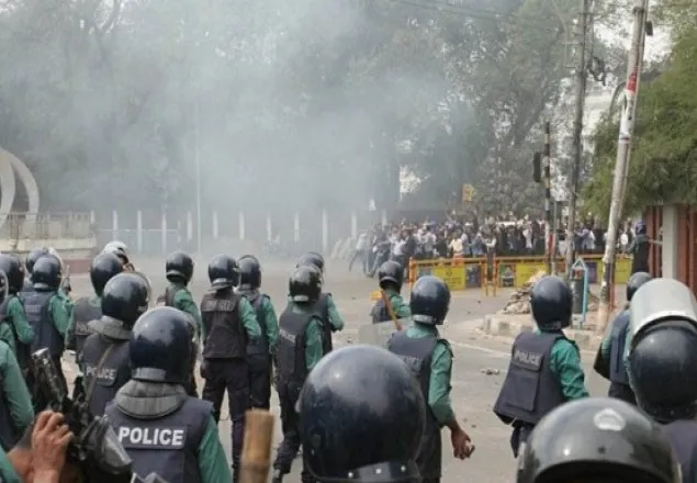 খালেদার রায় ঘিরে সংঘর্ষের ঘটনায় ৫ মামলা