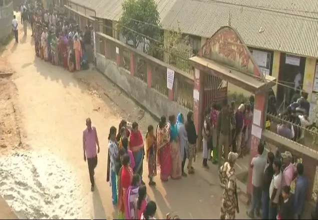 ত্রিপুরায় ১৩ শতাংশ ভোট গ্রহণ শেষ