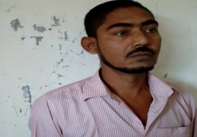 ভোলায় সেই বাবা কর্তৃক ধর্ষিত আরেক মেয়ে সন্তানসহ হাজির