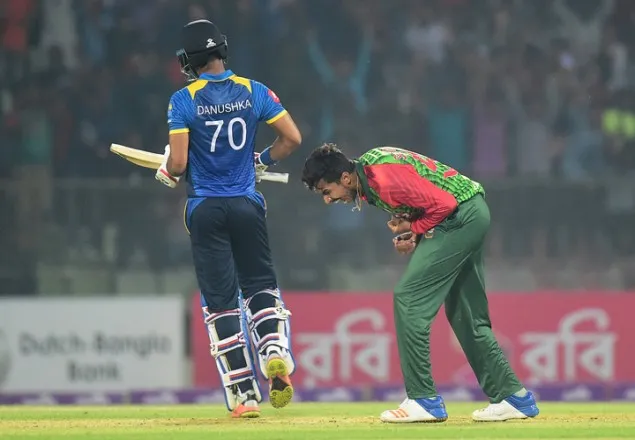 বাংলাদেশের লক্ষ্য ২১০ রানের