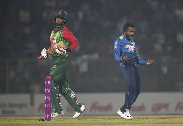 শ্রীলঙ্কার ঝড়ে উড়ে গেলো বাংলাদেশ
