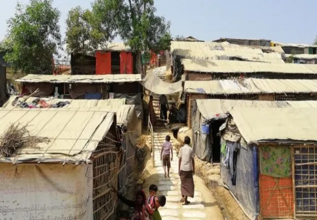 এত লোককে 'মাসের পর মাস আশ্রয় দেয়া সম্ভব না'