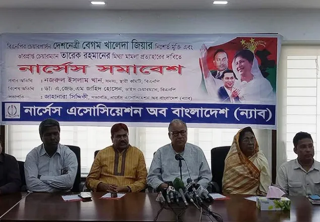 ‘হাসিনার মামলা প্রত্যাহার হলো, খালেদা জিয়ার কেন রায় হলো?’