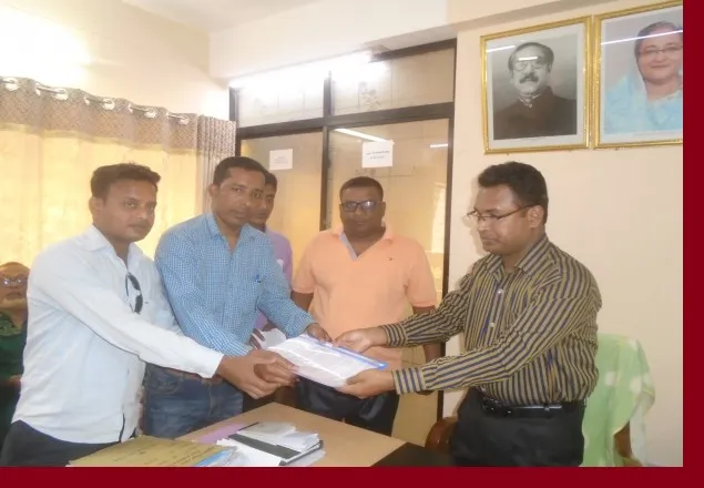 কুষ্টিয়ায় ৬ দফা দাবীতে পরিবার পরিকল্পনা মাঠ কর্মচারীদের কর্মবিরতী