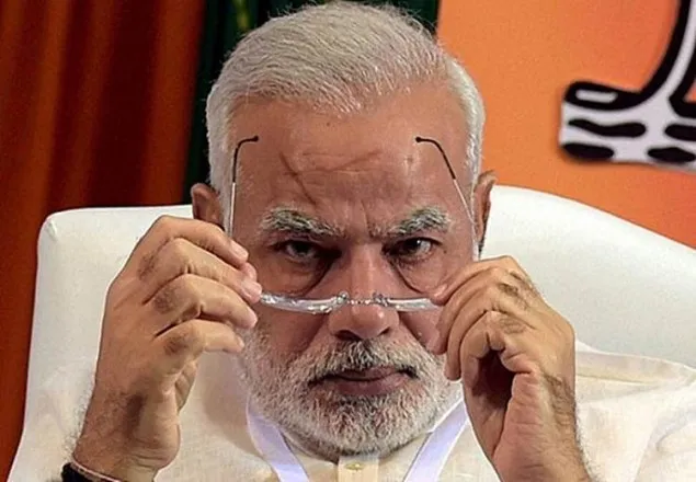 মোদির নামে ‘শ্রী’ না জোড়ায় সাতদিনের বেতন কাটা!