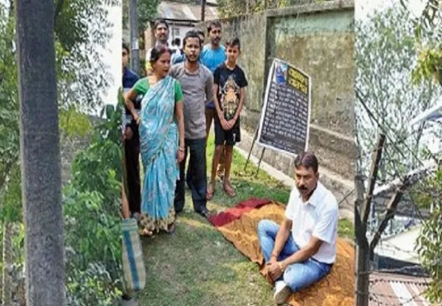 স্ত্রী ঘরে ঢুকতে না দেয়ায় অনশনে স্বামী!
