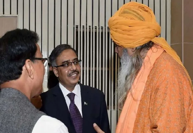 ভারত থেকে পাকিস্তানি রাষ্ট্রদূত প্রত্যাহার