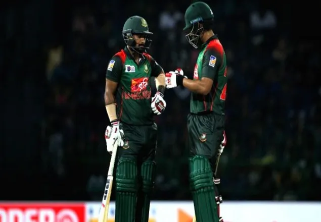লিটন তামিম সৌম্য আউট, বিপদে বাংলাদেশ