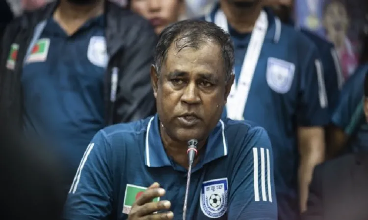 পদত্যাগ করলেন সাফজয়ী কোচ ছোটন