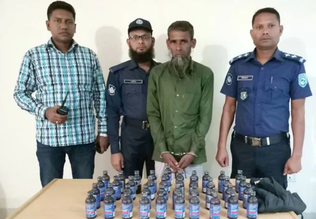 লালমনিরহাটে ৪ মাদক ব্যবসায়ী আটক