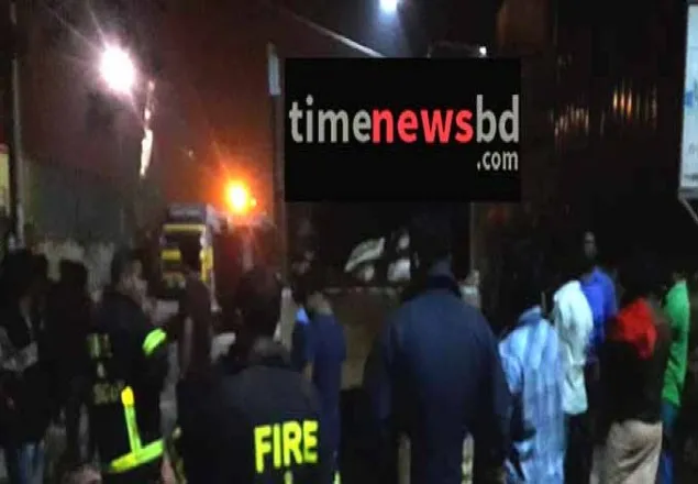 বেনাপোল বন্দরে কেমিক্যাল পণ্যে আগুন
