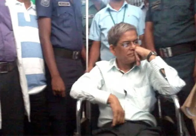 মির্জা ফখরুল হাসপাতালে ভর্তি