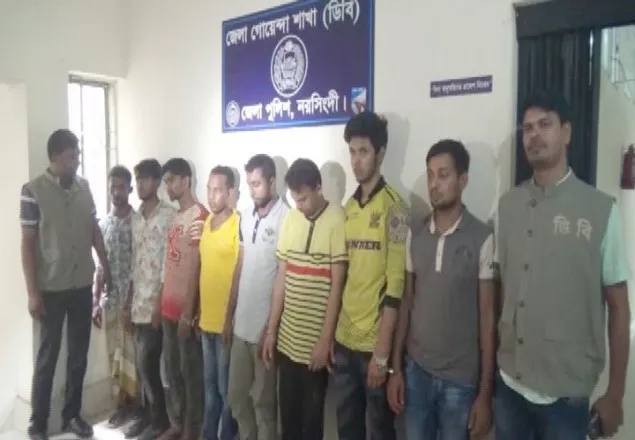 নরসিংদীতে প্রেমিককে আটকে রেখে প্রেমিকাকে গণধর্ষণ