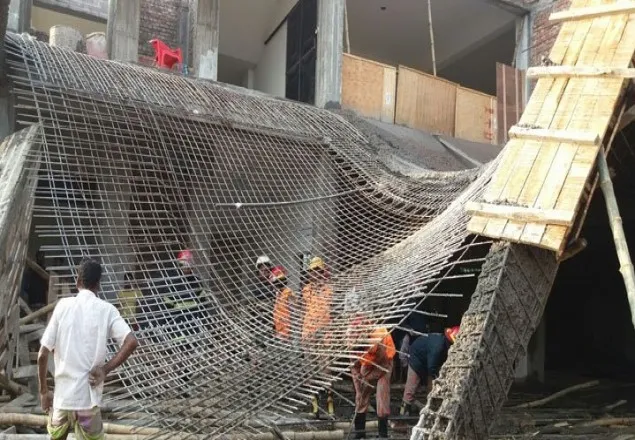 শ্রমিক মারা গেলে পাবে দুই লাখ টাকা