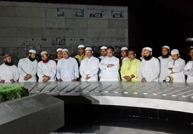 শবে বরাত,জিয়ার কবরে জিয়ারত বিএনপি নেতাদের