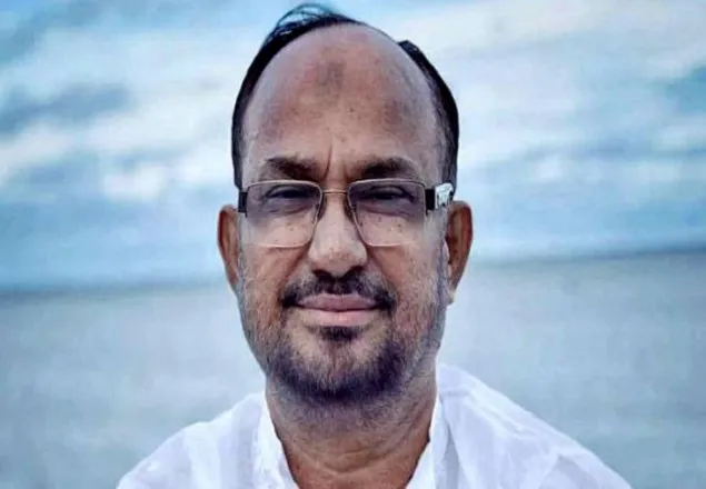 খুলনায় প্রচারে ফিরলেন বিএনপি প্রার্থী মঞ্জু