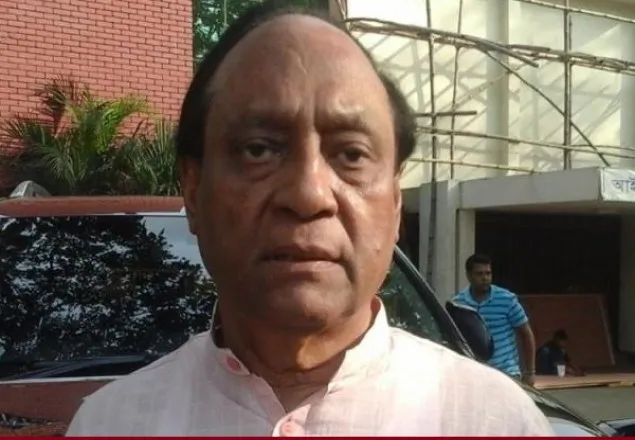 হাসান সরকারের বাসার সামনে থেকে নোমান’সহ আটক ৪ 