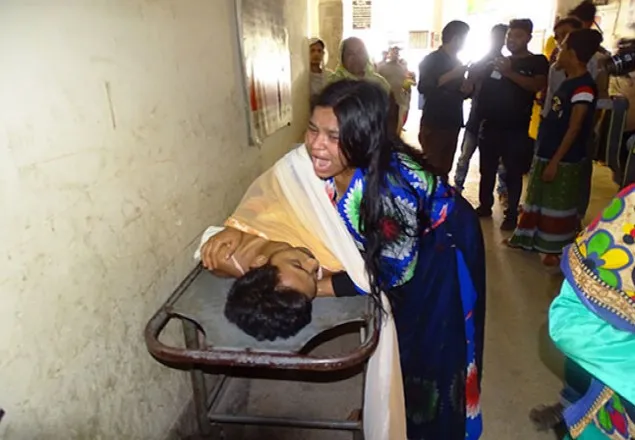 মুন্সীগঞ্জে সিমেন্টে চাপা পড়ে ২ শ্রমিকের মৃত্যু