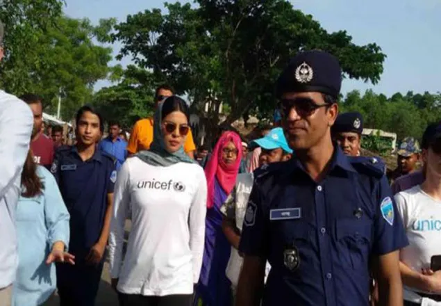 রোহিঙ্গা ট্রানজিট পয়েন্টে যাচ্ছেন প্রিয়াঙ্কা