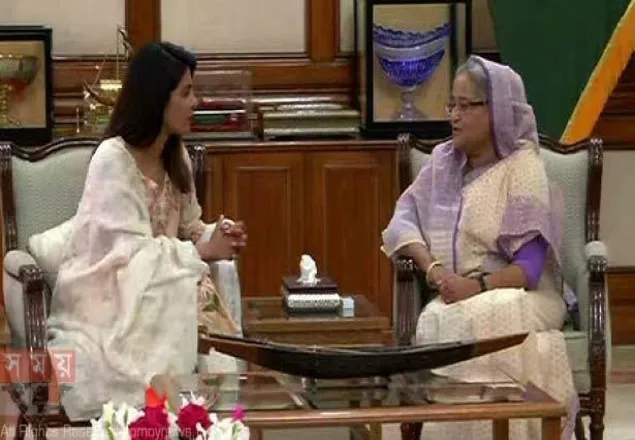 প্রধানমন্ত্রীর সঙ্গে প্রিয়াংকার সৌজন্য সাক্ষাৎ
