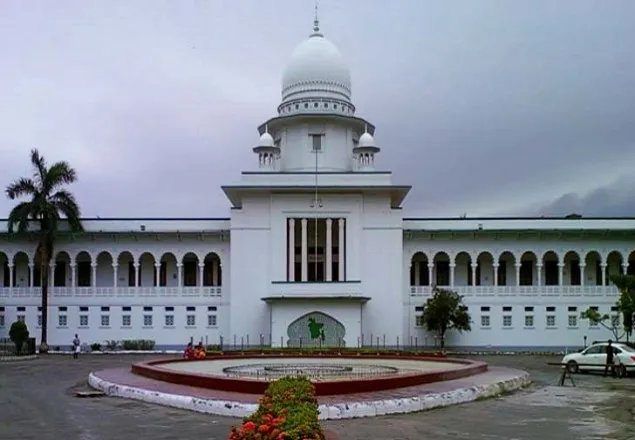 ঢাকায় ৩ বছরের বেশি কর্মরত শিক্ষকদের বদলি করা উচিত : প্রধান বিচারপতি