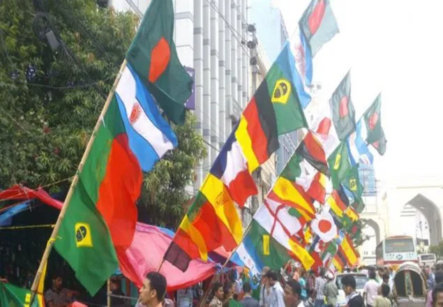 বিশ্বকাপ উপলক্ষ্যে বিদেশি পতাকা উড়ানো বন্ধে হাইকোর্টে রিট