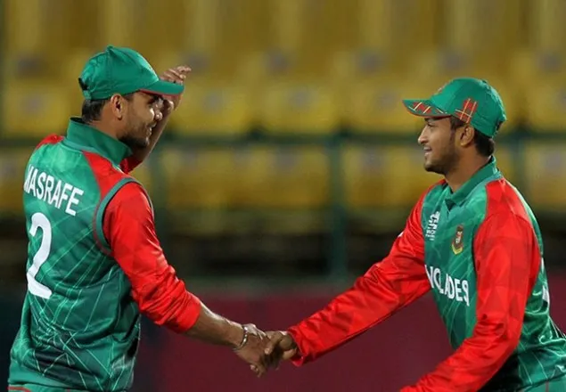 নড়াইলে মাশরাফি, মাগুরপরায় সাকিব নির্বাচনে দাঁড়াচ্ছেন