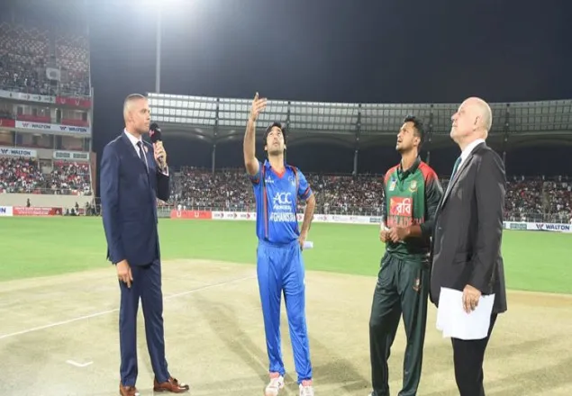 টস জিতে ব্যাটিংয়ে বাংলাদেশ