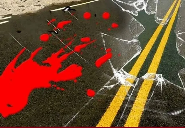 মানিকগঞ্জে বাস-পিকআপের সংঘর্ষে নিহত ২ 