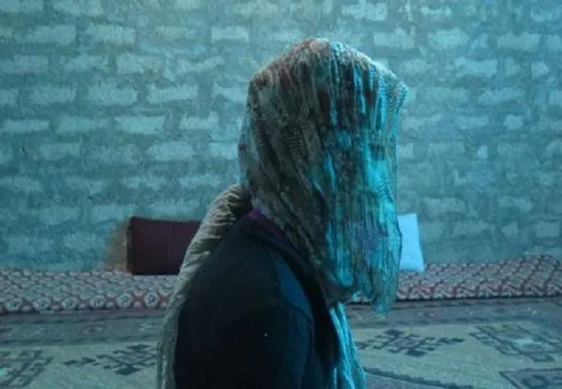 আবাসিক হোটেলে নিয়ে প্রেমিকাকে ধর্ষণ