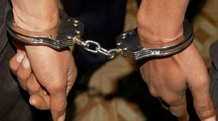 রাজধানীতে মাদকবিরোধী অভিযানে আটক ৪৪