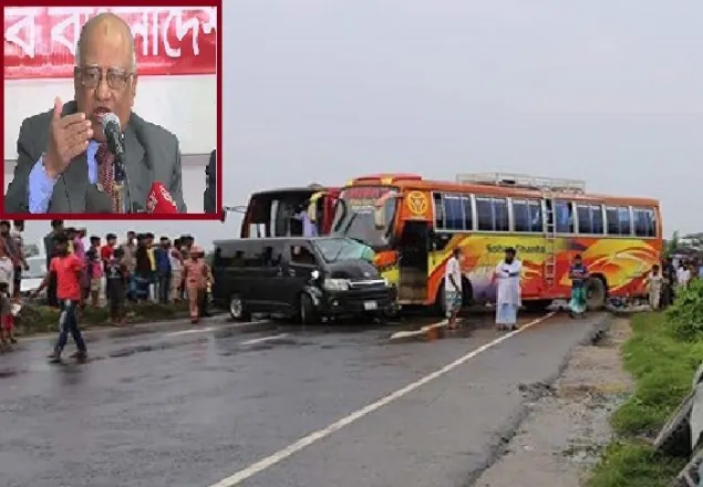 সড়ক দুর্ঘটনায় প্রাণে বাঁচলেন খন্দকার মোশাররফ, নিহত ১
