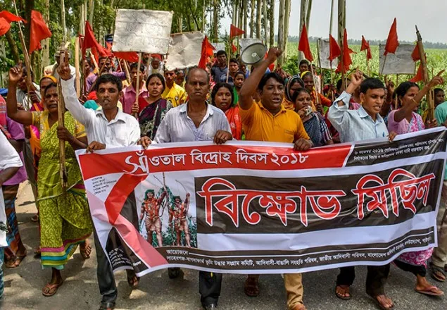 গাইবান্ধায় সাঁওতাল বিদ্রোহ দিবস পালনে পুলিশের বাধা