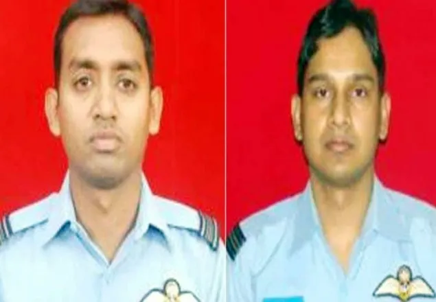 দুই পাইলটের দেহের অংশবিশেষ উদ্ধার