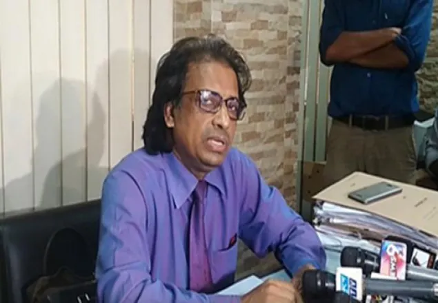 যারা বিশৃঙ্খলা সৃষ্টি করছে তাদের ছাত্রত্ব বাতিলের হুঁশিয়ারি ঢাবির প্রক্টর