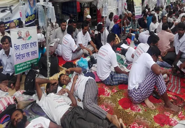 অনশন ১১তম দিনে, অসুস্থ ২ শতাধিক