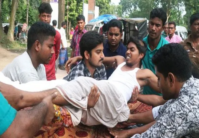 হামলায় আহত তরিকুলকে ঢাকায় আনা হচ্ছে