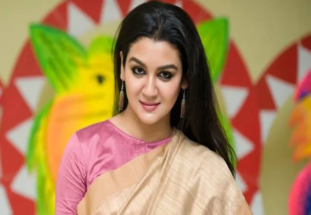 বয়স ৪৬ নিয়ে ফেসবুকে জয়া‘র স্ট্যাটাস